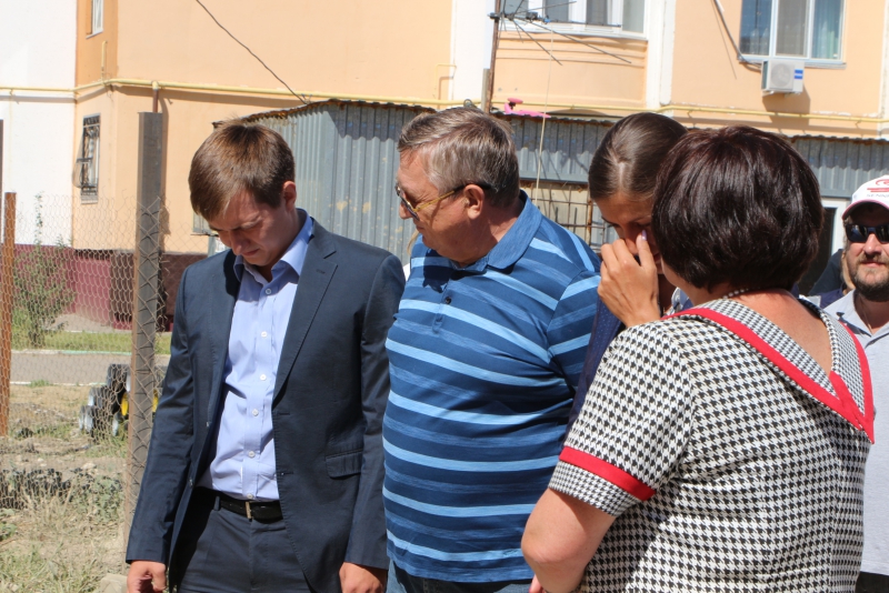 Председатель Госдумы остался недоволен темпами строительства школы в Солнечном-2