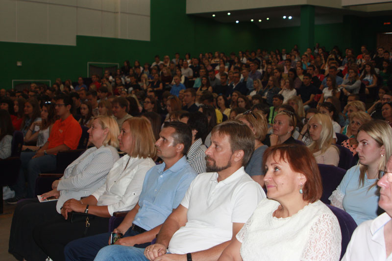 В ССЭИ РЭУ им. Г.В. Плеханова прошли организационные собрания с первокурсниками