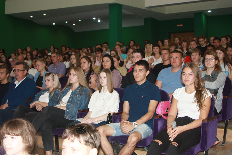 В ССЭИ РЭУ им. Г.В. Плеханова прошли организационные собрания с первокурсниками