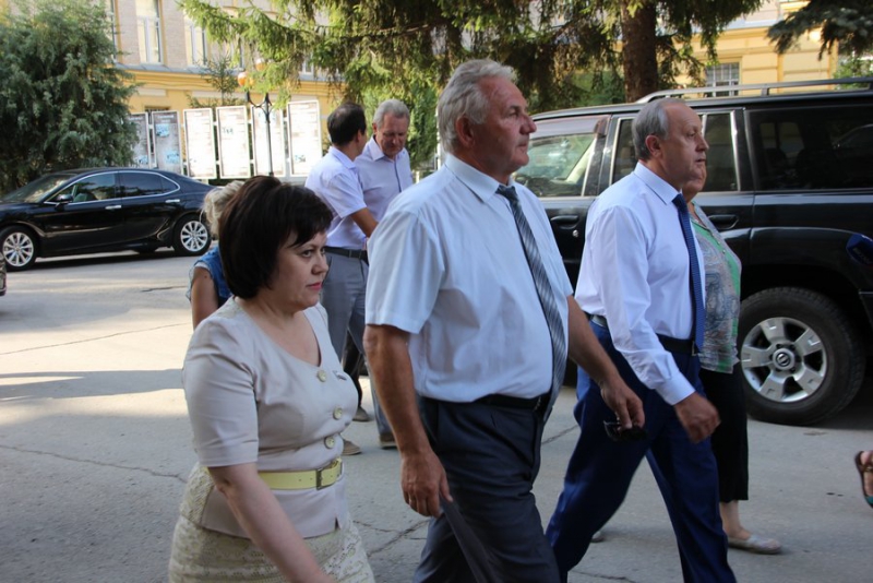 Радаев призвал руководство СГУ «порадовать студентов и преподавателей» спортплощадкой