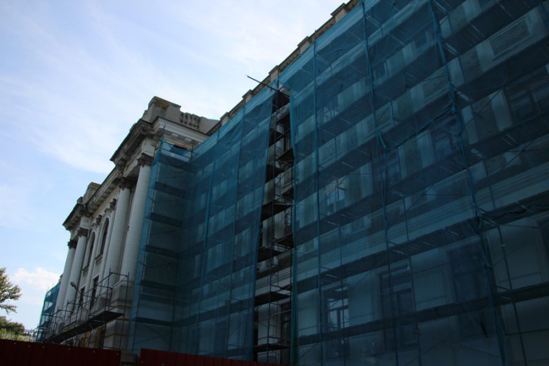 Радаев призвал руководство СГУ «порадовать студентов и преподавателей» спортплощадкой