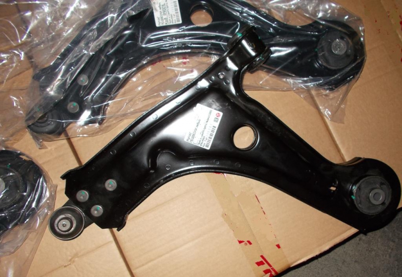 В Саратов ввезли 40 тысяч автозапчастей с документами от фирмы-призрака