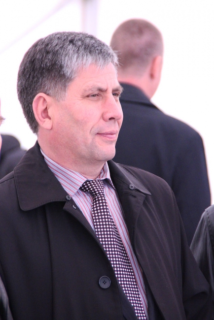 Валерий Радаев поприветствовал производство кровельной черепицы