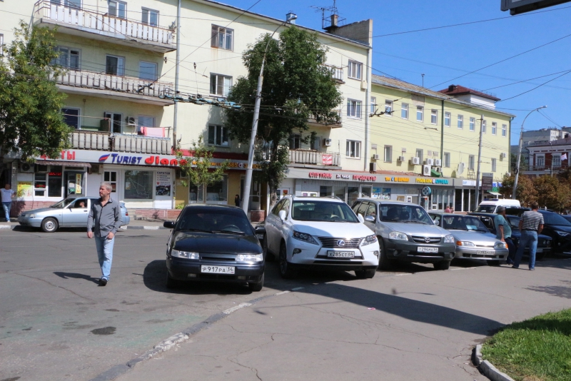 На Аткарской вернут одностороннее движение и снесут светофоры