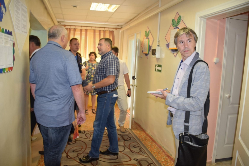 В петровском селе спасли от закрытия школу и детский сад