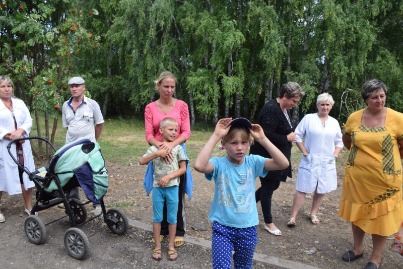 В петровском селе спасли от закрытия школу и детский сад
