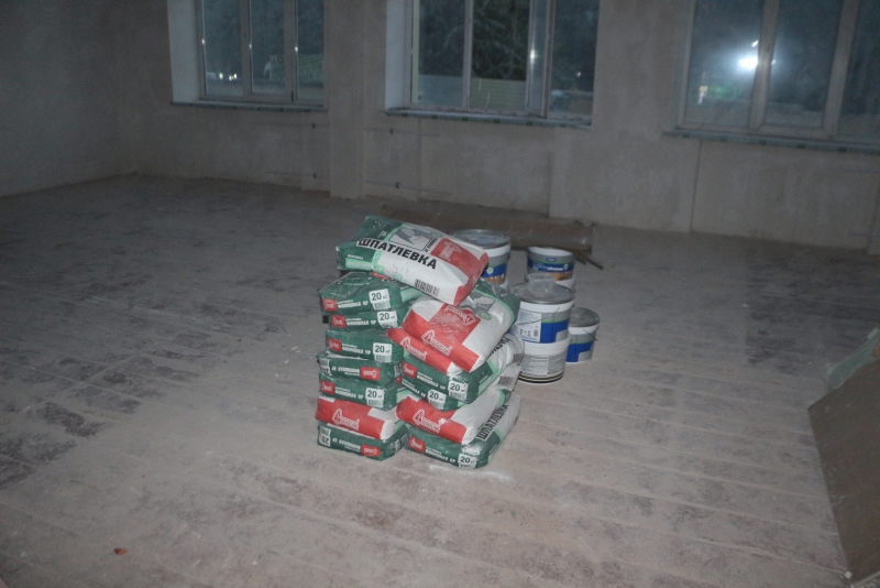 Радаев с крыши пристройки лицея: «Денег на продление удовольствия нет»