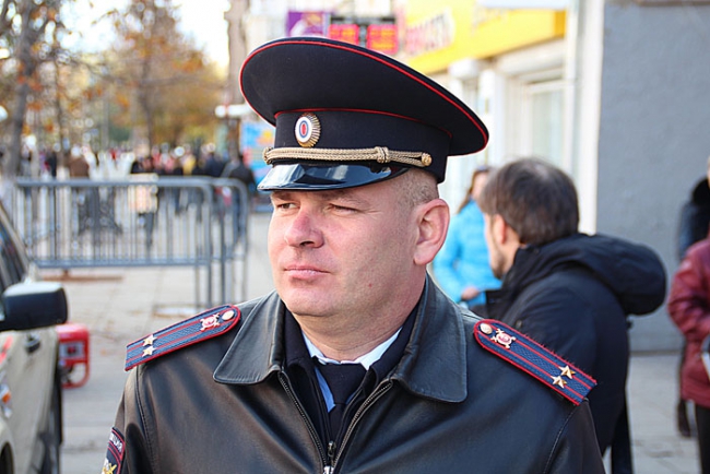 На митинге КПРФ в Саратове заявили о «встающем Сталине»