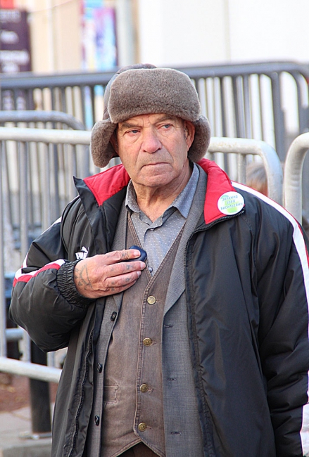 На митинге КПРФ в Саратове заявили о «встающем Сталине»