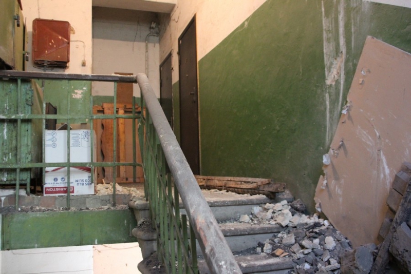 В центре Саратова в доме обрушился потолок