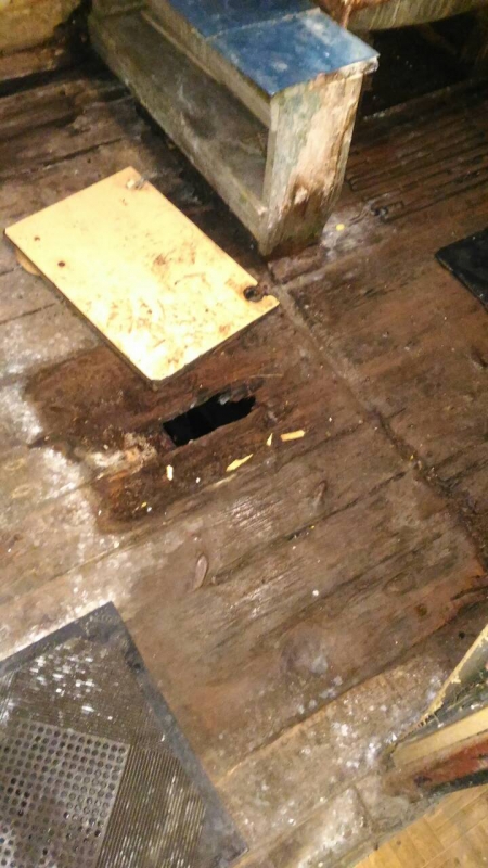 Погорелец из дома на Аткарской: Власти предлагают нам квартиры, где невозможно жить