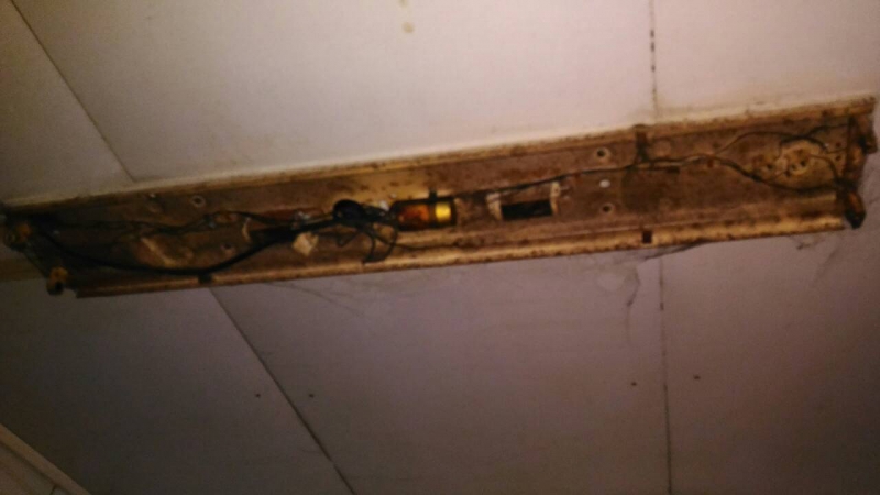 Погорелец из дома на Аткарской: Власти предлагают нам квартиры, где невозможно жить