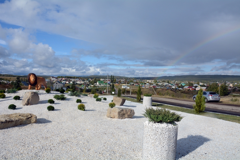 В Базарном Карабулаке открылся новый сквер