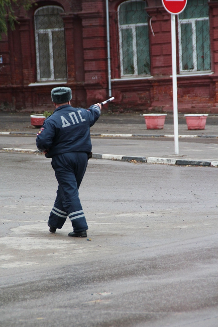 Центральные улицы Саратова перекрыли из-за крестного хода