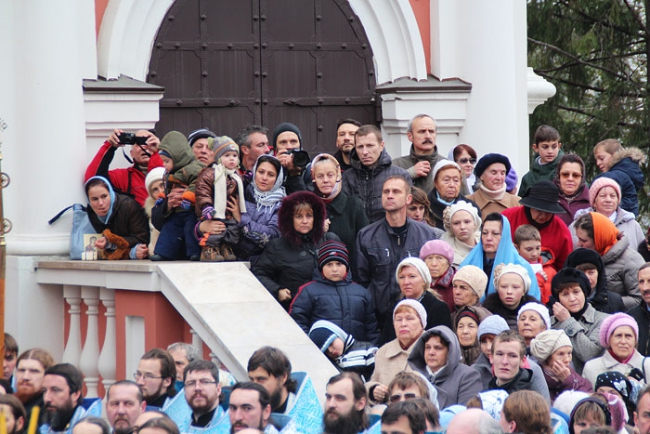 Центральные улицы Саратова перекрыли из-за крестного хода