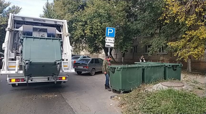 В Саратовской области продолжается плановая замена техники мусоровывозящими компаниями