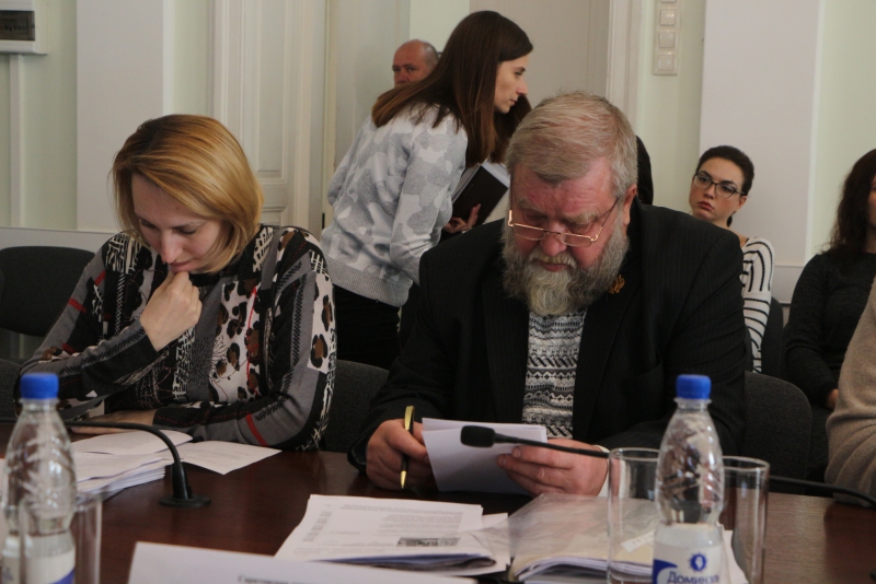 Депутат Саратовской гордумы Березовский трижды правил свое заявление об уходе