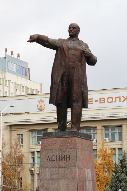 На митинге КПРФ власть призвали не вытирать ноги о народ