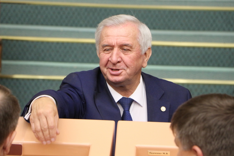 Депутат о слушаниях по цифровой экономике: «Мы лекции пришли послушать?»