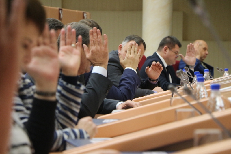 Гордепы-оппозиционеры и единоросс выступили против заморозки арендной платы для СПГЭС