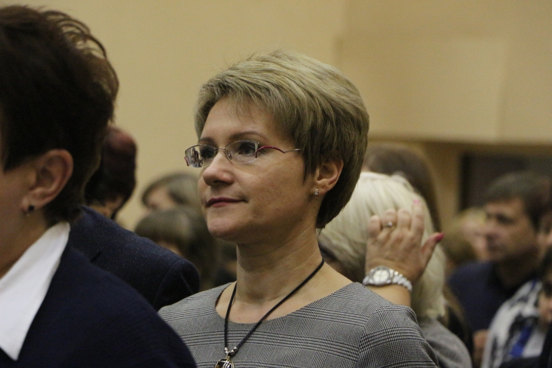 На зарплаты чиновников Саратова за три года потратят 442 млн рублей