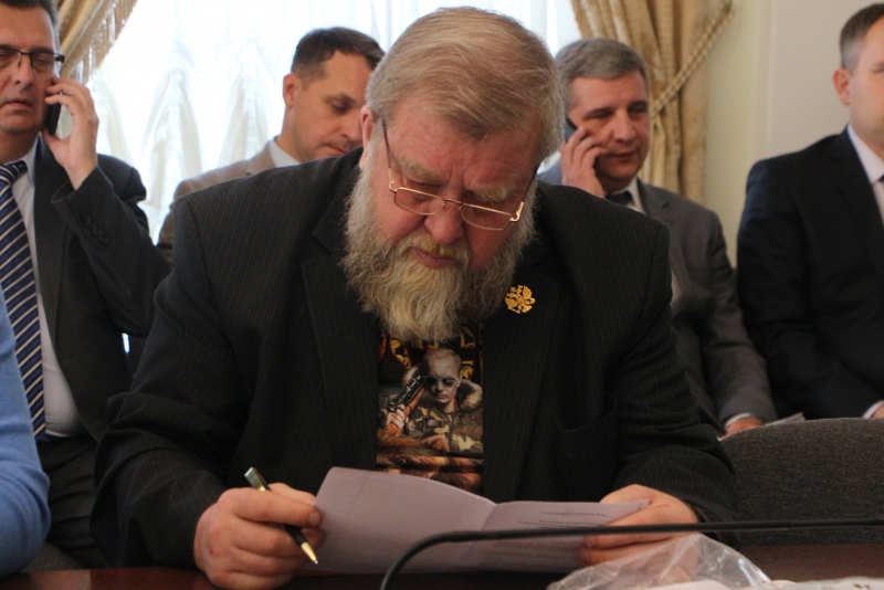 Концессионер саратовских водосетей заменит в 5 раз больше старых труб от запланированного