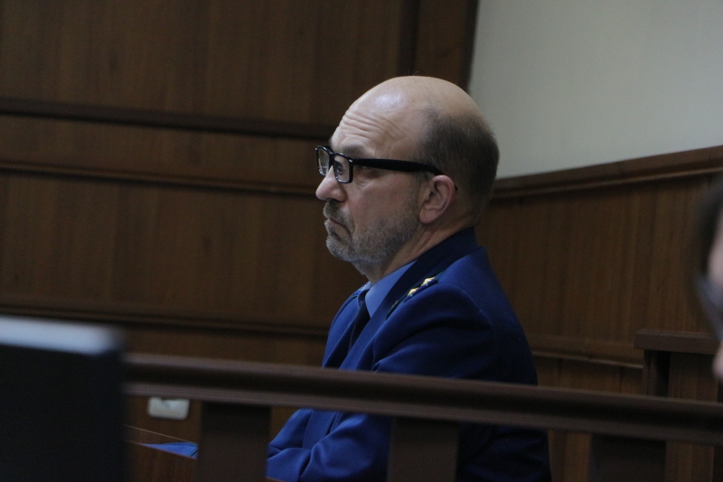 По делу о махинациях с землей допросят 13-летнюю дочь застройщика Абасова