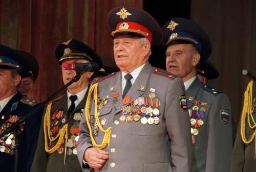 Саратовские полицейские отметили профессиональный праздник