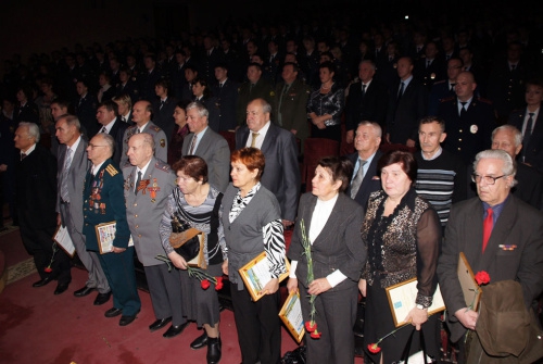 Саратовские полицейские отметили профессиональный праздник