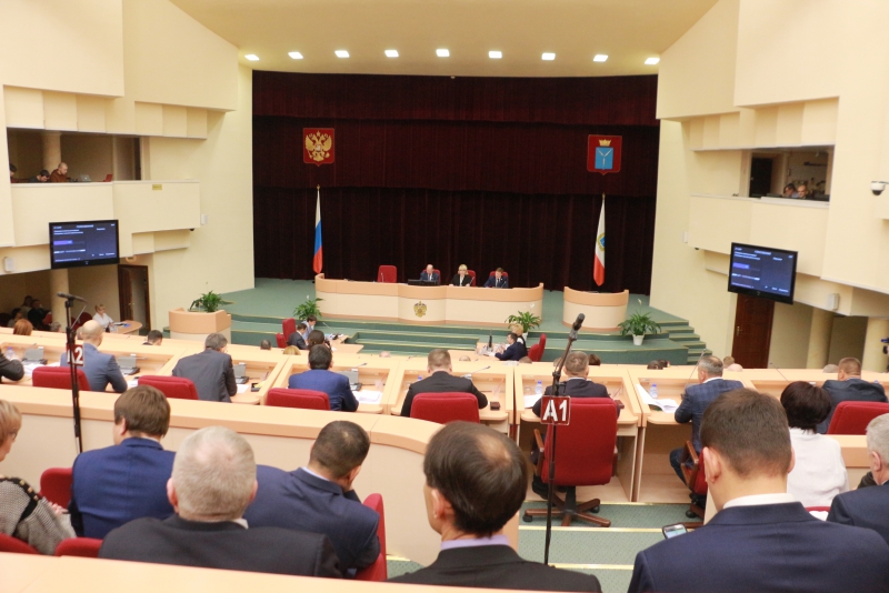 В Саратове оппозиция раскритиковала проект областного бюджета – в ответ им процитировали Штирлица