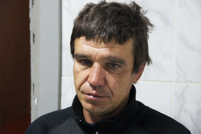 В центре Саратова вора задержали с блоком сигарет и двумя ящиками пива