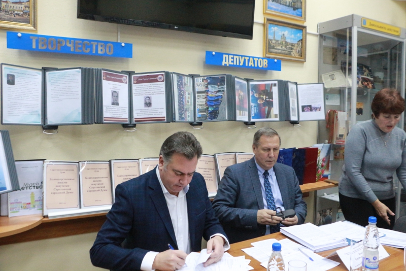 На уличное освещение Саратову нужно найти миллиард рублей