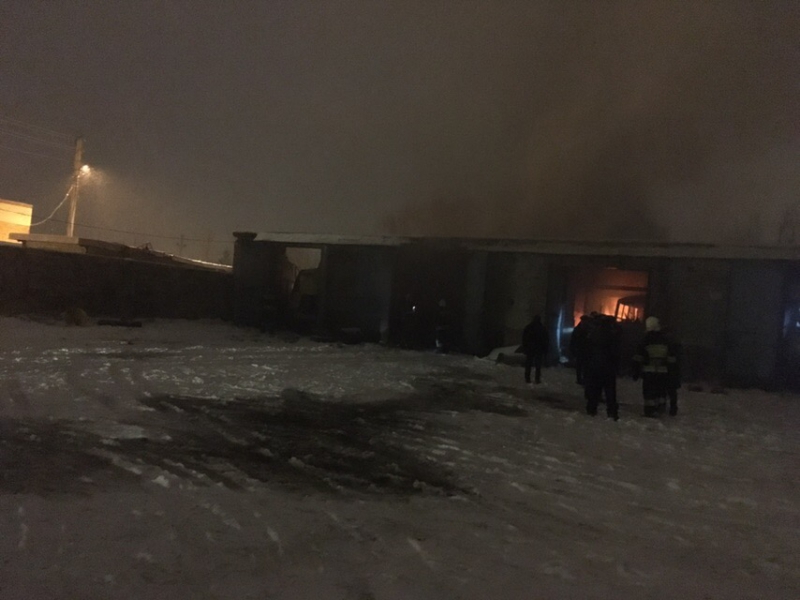 В Балакове из-за взрыва газового баллона в автобусе пострадали 2 человека