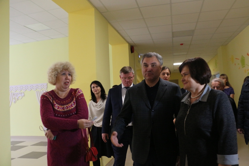 Председатель Госдумы предложил запустить новую школу в Солнечном-2 уже в январе