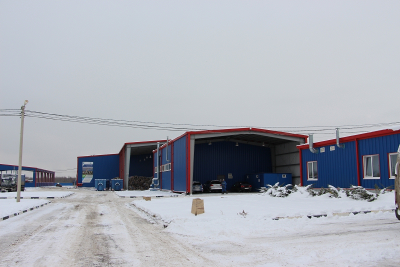 Регоператор: Из-за снегопада часть парка мусоровывозящей техники переводится на зимний режим работы