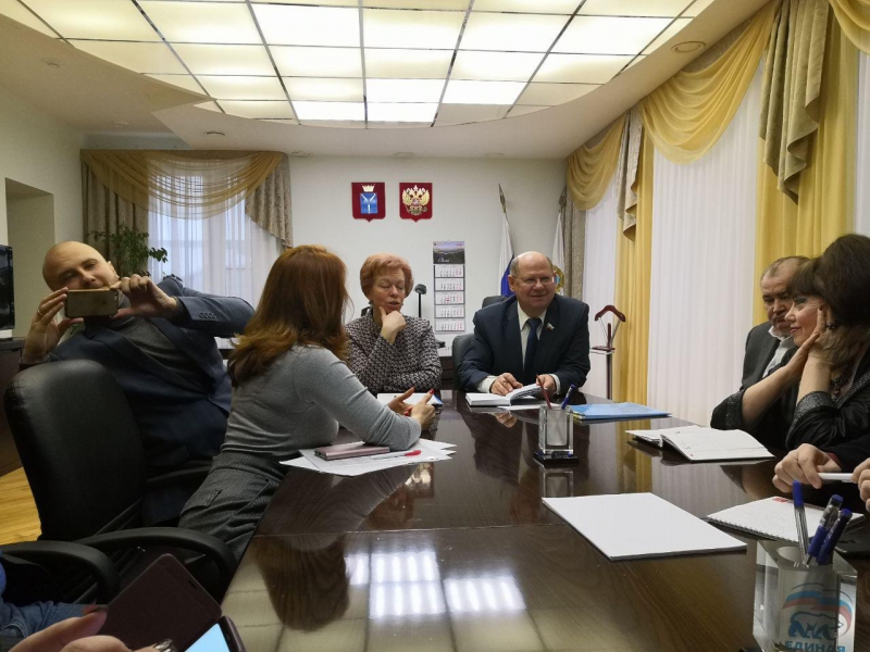 Оптимизация расходов районных больниц отдана на откуп главврачам