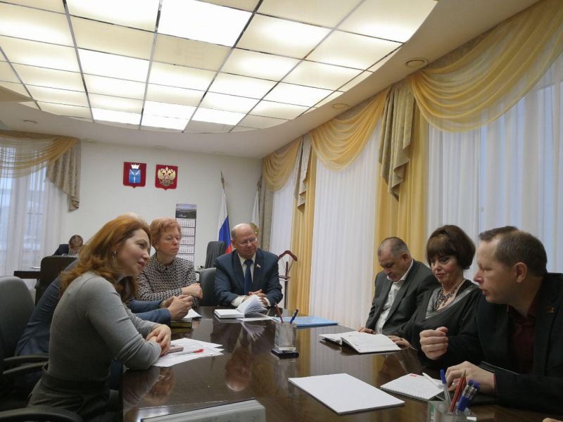 Оптимизация расходов районных больниц отдана на откуп главврачам