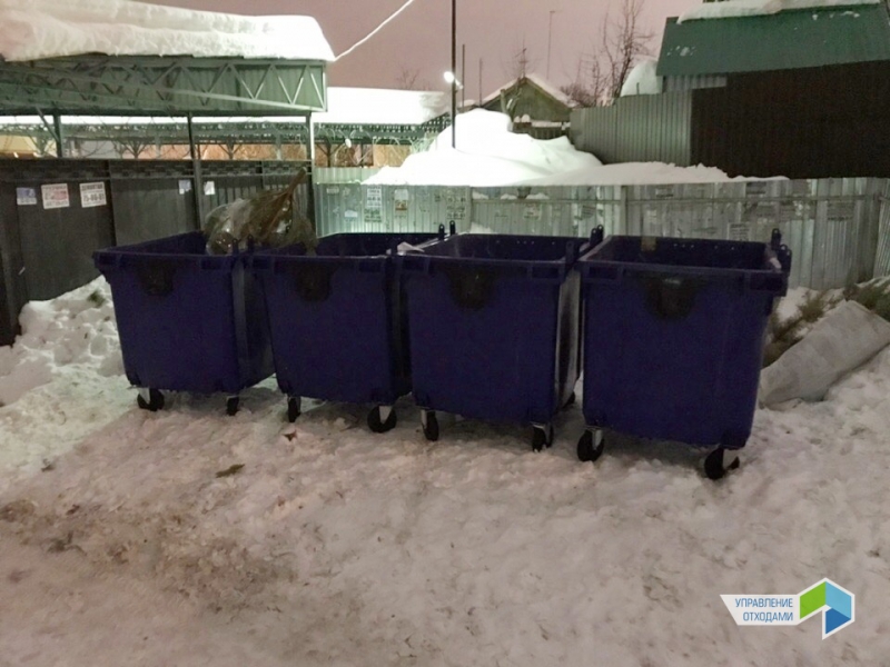 Регоператор требует УК незамедлительно обеспечивать подъезды к контейнерным площадкам