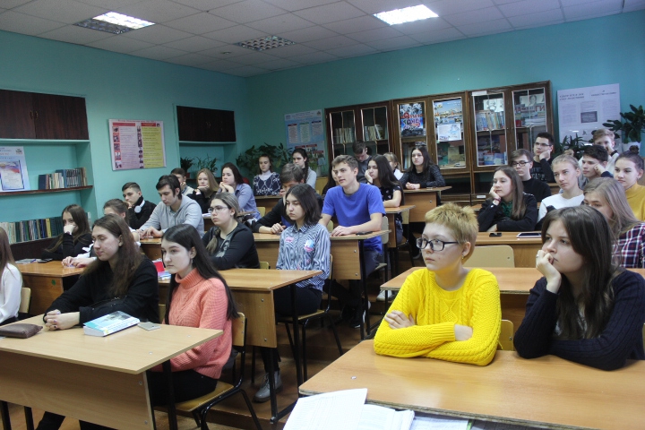 Саратовских старшеклассников учили находить выходы из конфликтных ситуаций