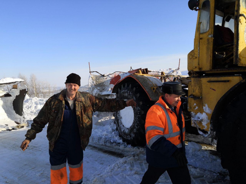 Военная техника освободила Петровский район из «снежного плена»