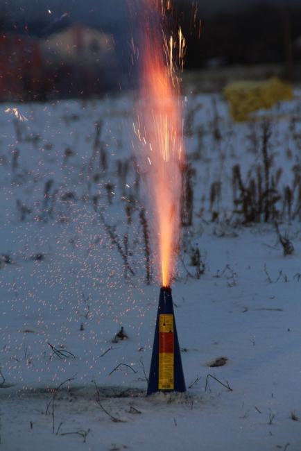 Пожарная инспекция проверила продажу новогодних фейерверков