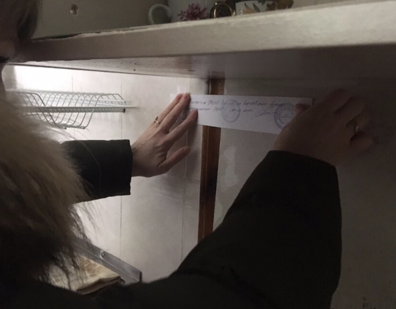 Приставы на месяц приостановили работу кафе за нарушение организации питания