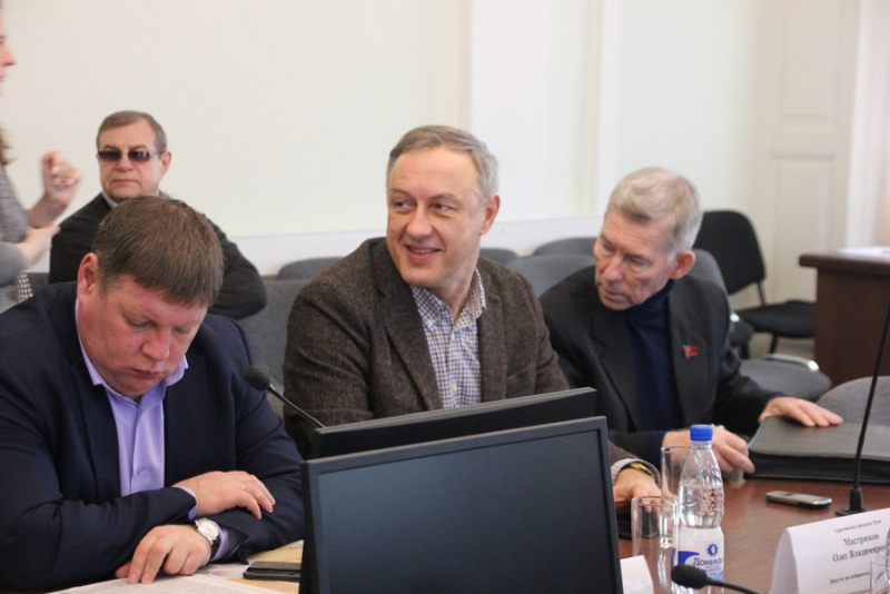 Гибель мужчины от наледи в Саратове. УК зарегистрирована в магазине Красного Кута