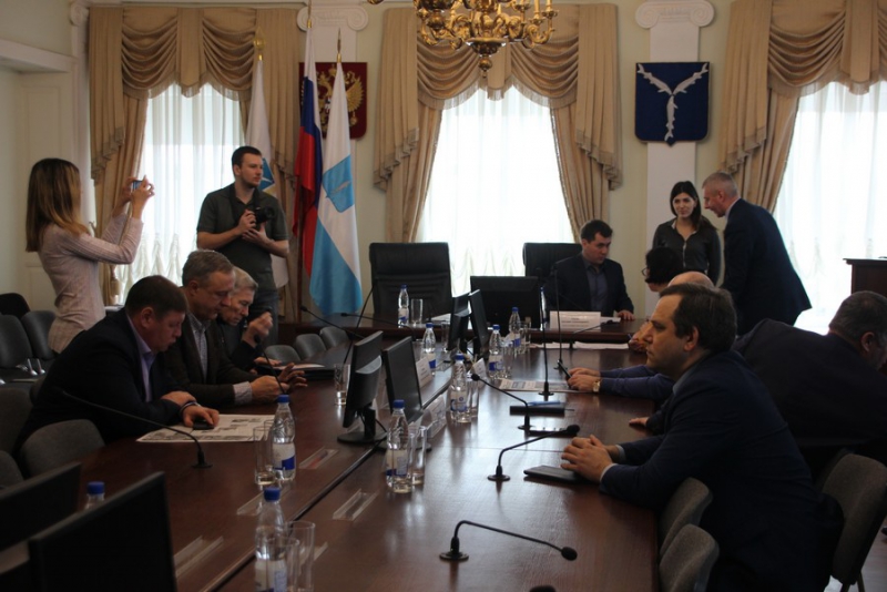 Гибель мужчины от наледи в Саратове. УК зарегистрирована в магазине Красного Кута