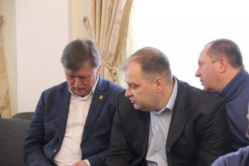 Гибель мужчины от наледи в Саратове. УК зарегистрирована в магазине Красного Кута