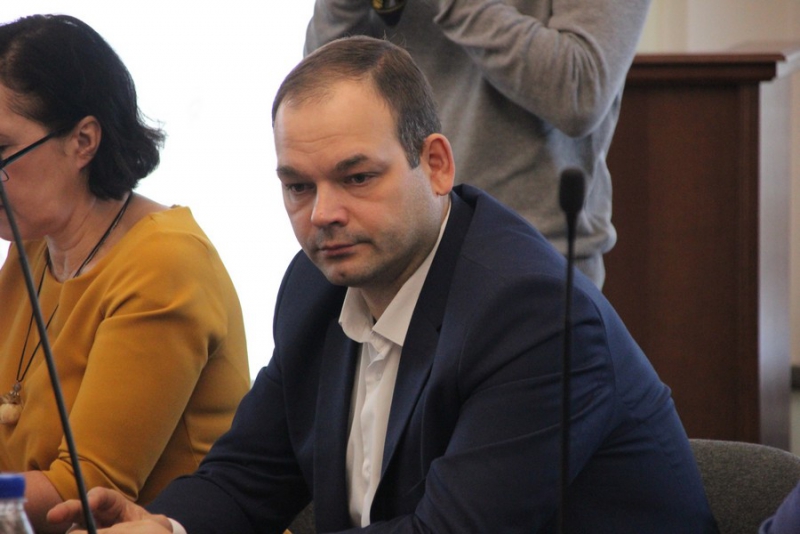 Гибель мужчины от наледи в Саратове. УК зарегистрирована в магазине Красного Кута