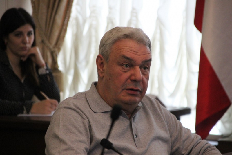 Гибель мужчины от наледи в Саратове. УК зарегистрирована в магазине Красного Кута