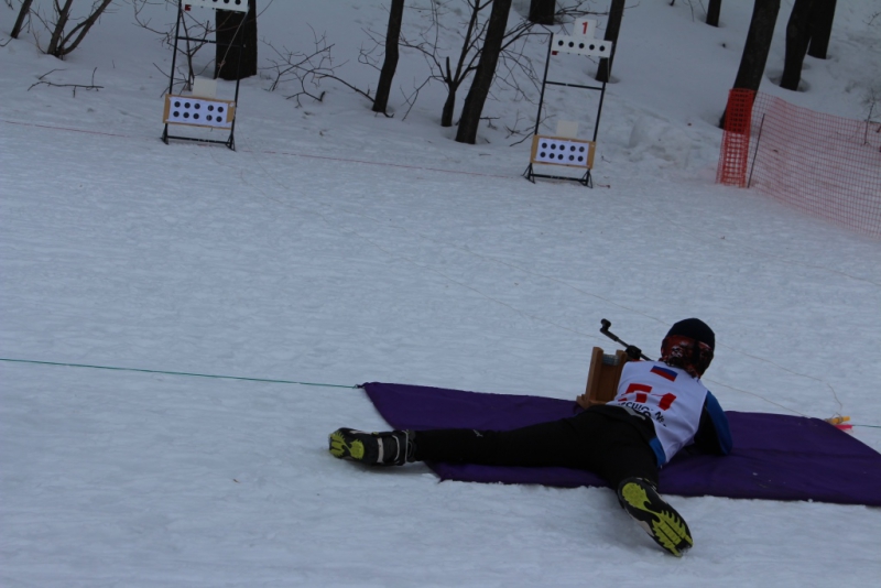 В Саратовской области определили сильнейших биатлонистов среди юношей и девушек