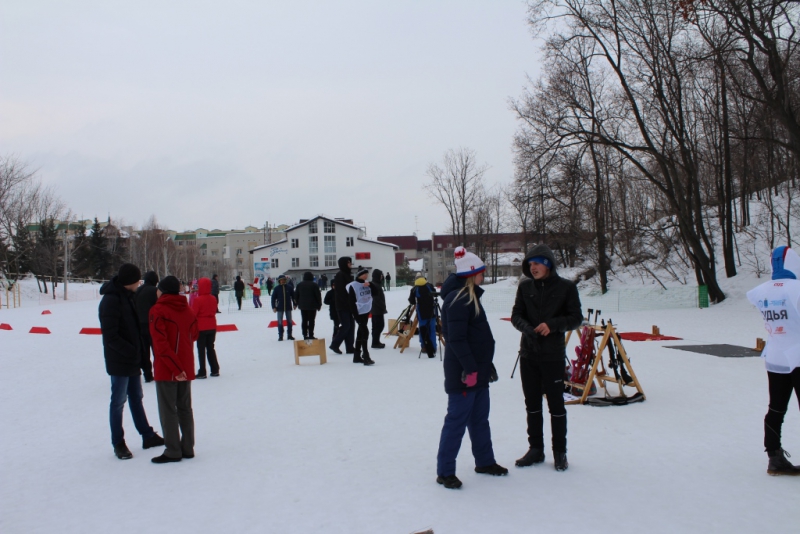 В Саратовской области определили сильнейших биатлонистов среди юношей и девушек