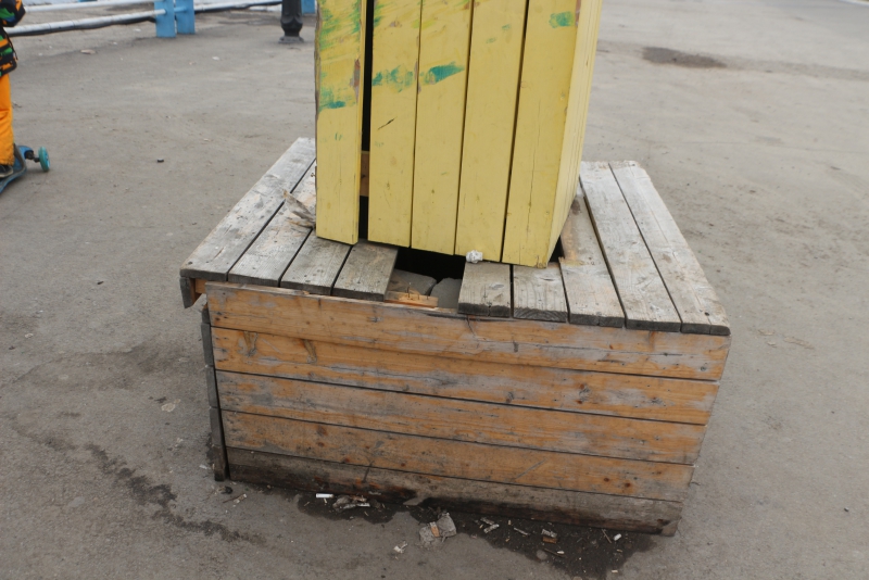 Участок набережной Саратова превратился в мусорную свалку